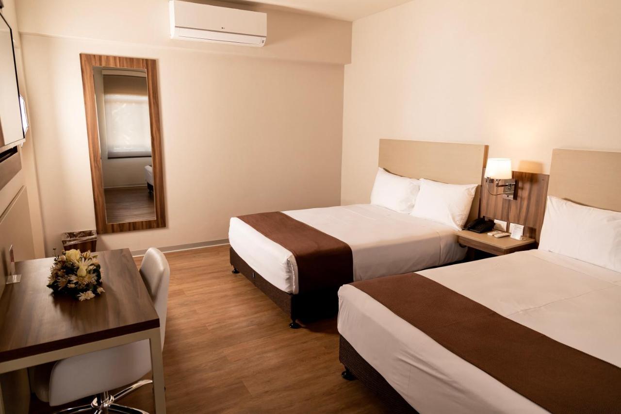 Dm Hoteles タクナ エクステリア 写真